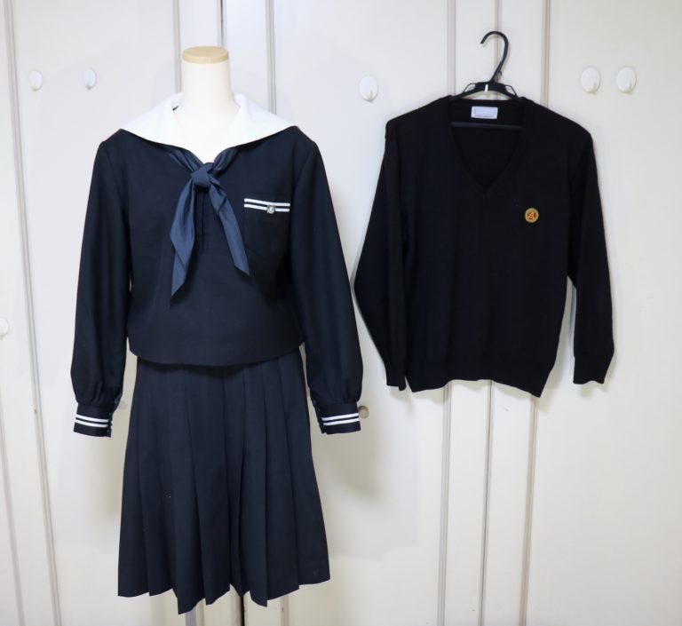 足利女子高等学校 制限 夏服冬服一式 - レディース その他