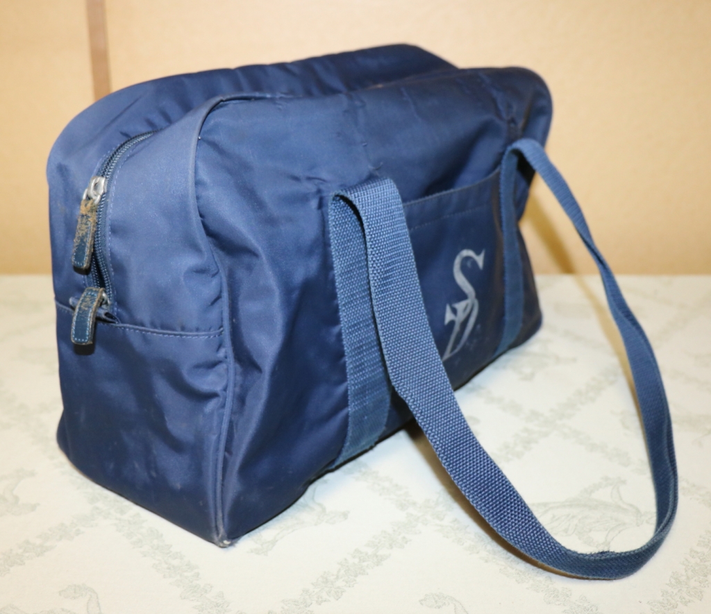 贅沢 京都聖母学院 公式スクールバッグ - バッグ