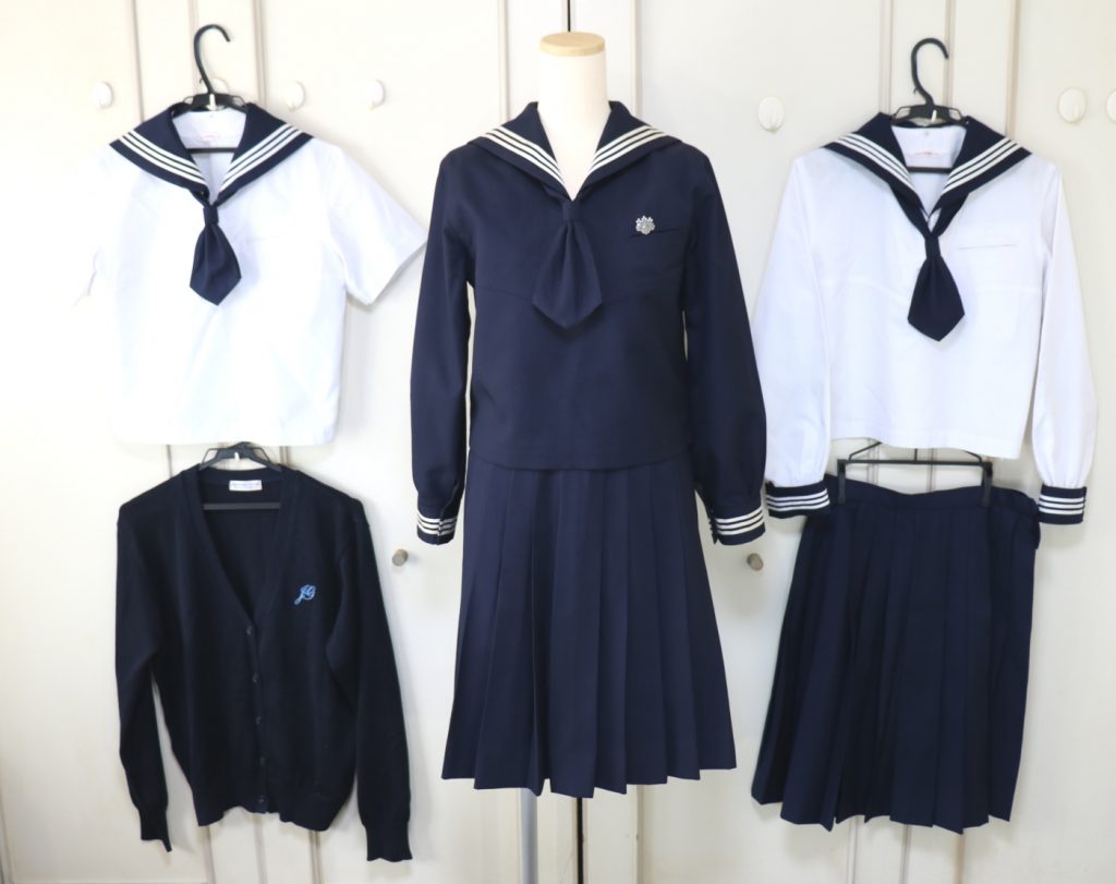 東京都 十文字学園高等学校のセーラー服フルセットを買取しました 制服買取東京