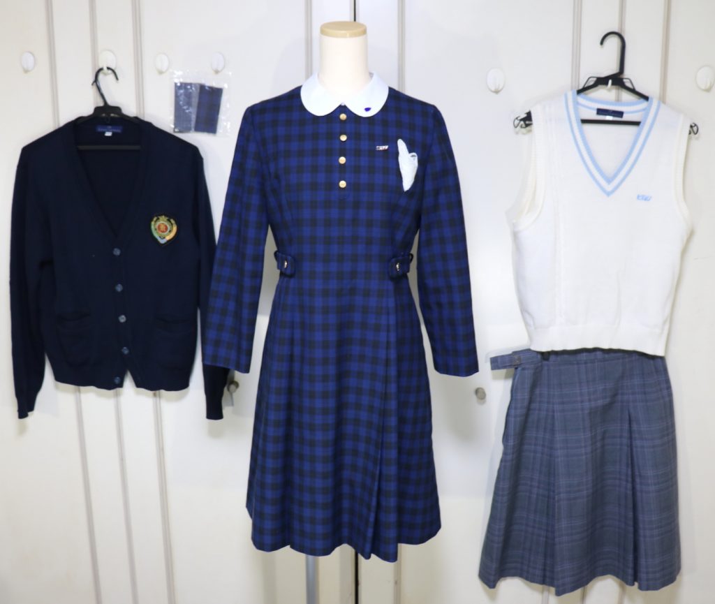 福島県 郡山女子大学附属高等学校 女子ワンピース制服フルセットコンプリートを買取しました 制服買取東京