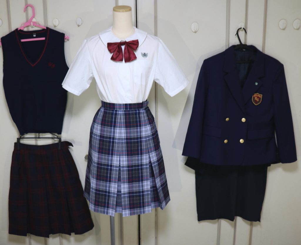 埼玉県さいたま市 浦和学院高等学校のブレザー制服を買取しました 制服買取東京
