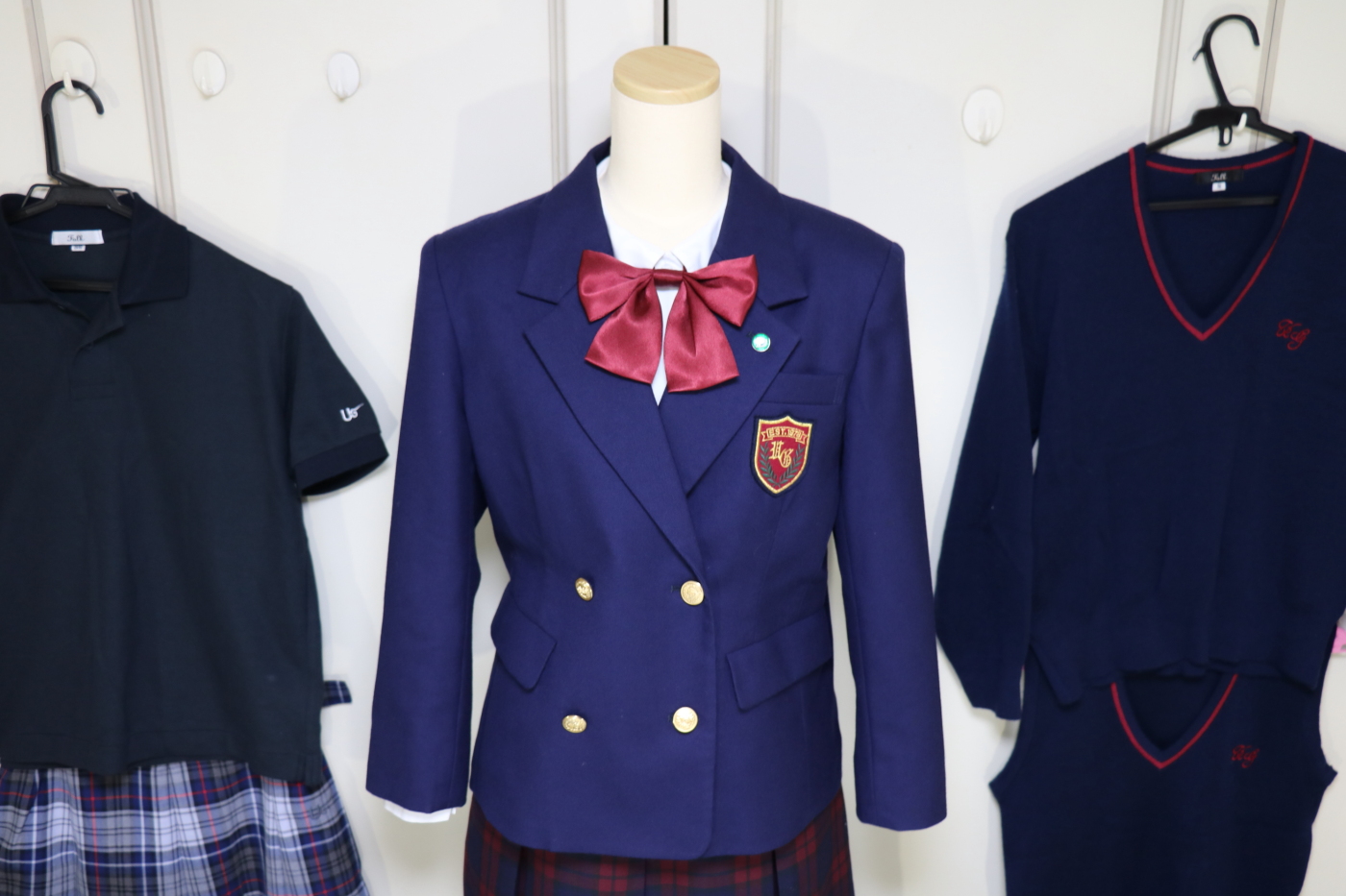 埼玉県さいたま市緑区 浦和学院高等学校の女子ブレザー制服を買取させていただきました | 制服買取東京2020