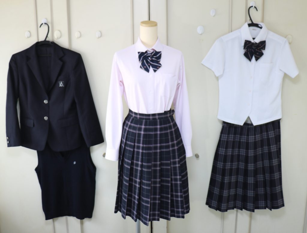 静岡県静岡市清水区 東海大学付属静岡翔洋高等学校 女子ブレザー制服を買取させていただきました 制服買取東京
