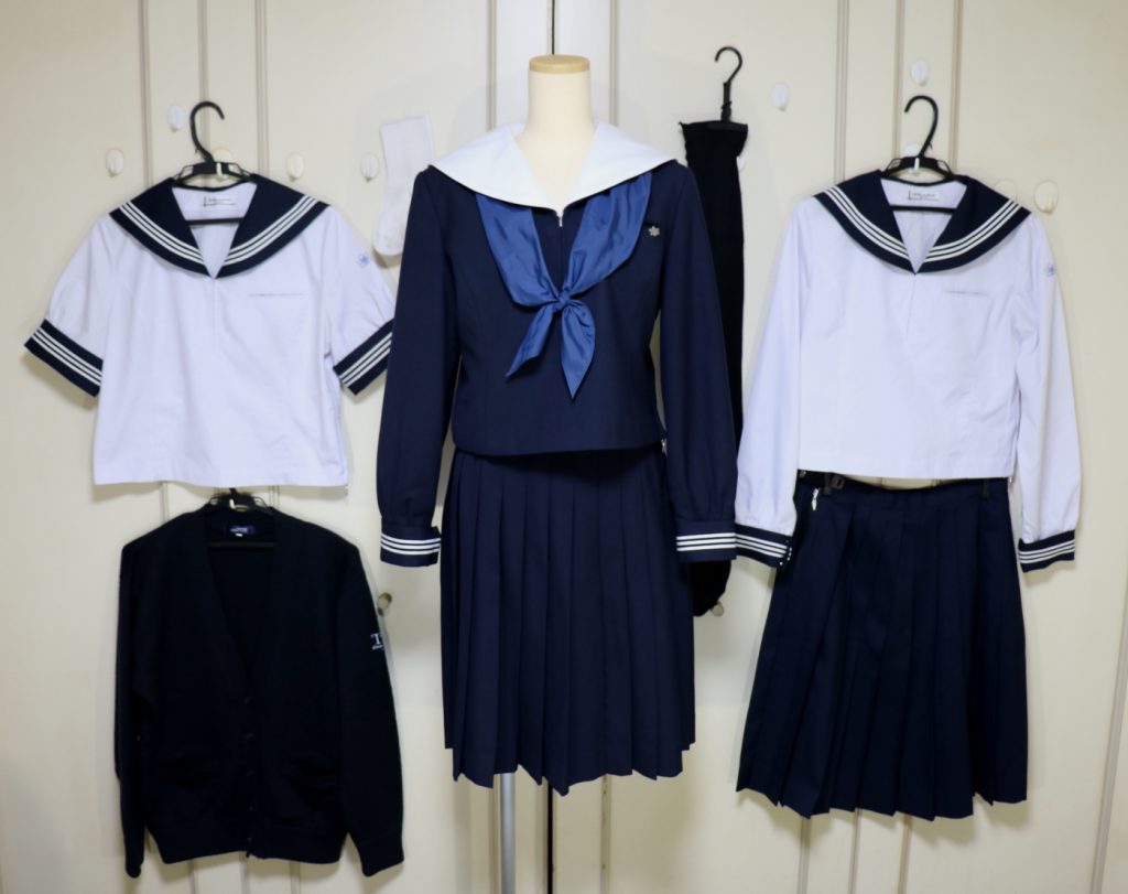 栃木県栃木市園部町 高偏差値高 栃木県立栃木女子高等学校の１オーナーフルセットコンプリートのセーラー服を買取させていただきました 制服買取東京