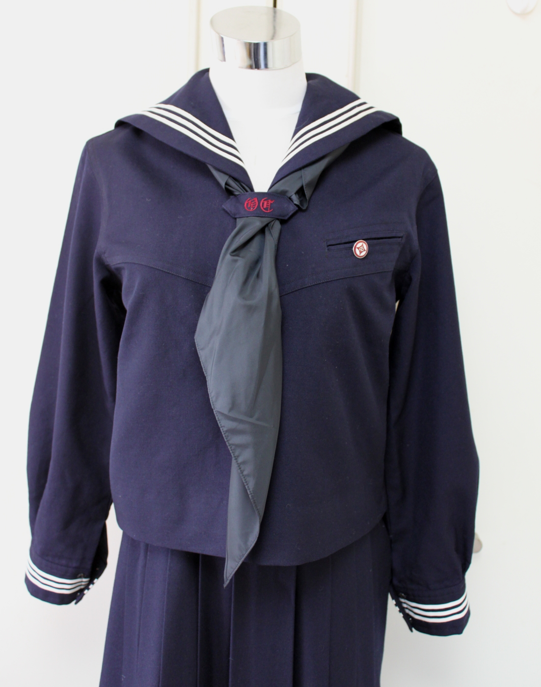 大妻　女子校　女子大　校章　セット 東京都中野区 大妻中学校【おおつまちゅうがっこう】の校章付き