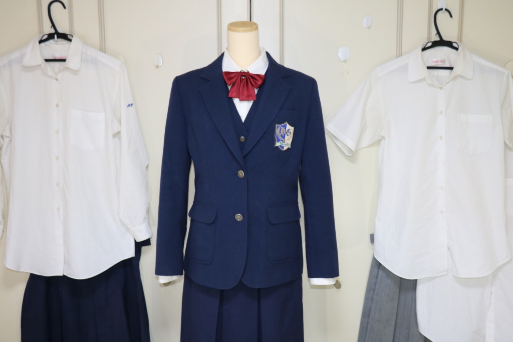 神奈川県平塚学園男子制服 - 神奈川県の家具