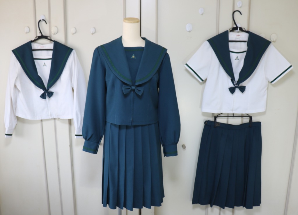 千葉県成田市 千葉県立 成田国際高等学校のセーラー服 フルセットコンプリート２０１９年式を買取させていただきました | 制服買取東京2020